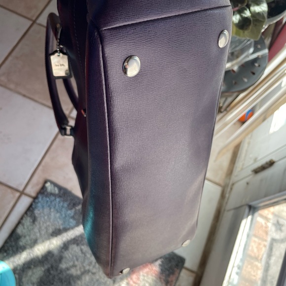 Coach purse,EUC - Picture 6 of 10